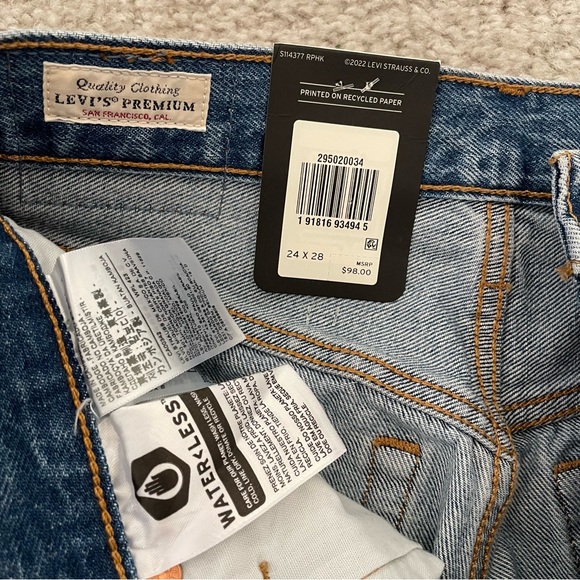Levi’s 501 Skinny Distressed Light Wash Jeans - Picture 7 of 8